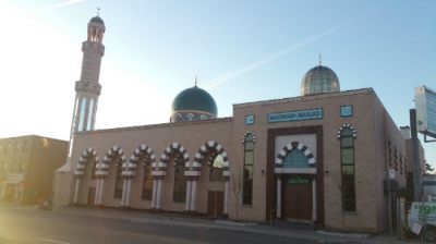 thumb_madina-masjid-front